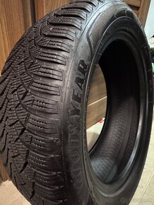 Goodyear UltraGrip 9+ 205/55 R16 - 5