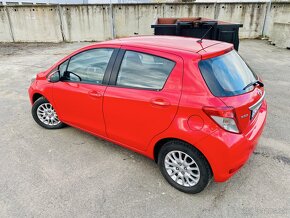 Toyota Yaris 1.0i - 5