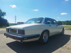 Jaguar XJ40 Sovereign 4.0 - 5