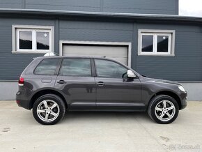 VW Touareg 3.0TDI 176KW vzduch,šiber,ťažné - 5