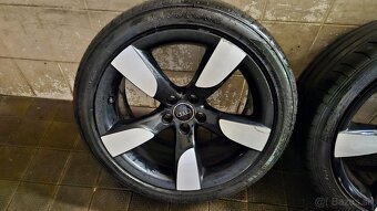 255/40 r19 5x112 Audi Rotor - 5