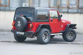 Jeep Wrangler 2.5 Sport - 5