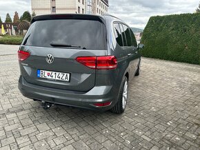 Volkswagen Touran - 5