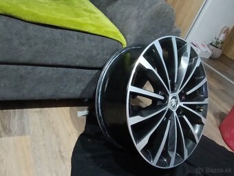 Škoda Trinity, 5x112 r18 et43, 7J - 5