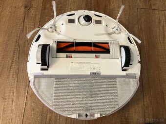 Mi Robot Vacuum-Mop Essential - 5