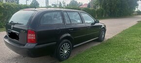 Škoda Octavia combi 2.0 85kw elegance 172000 km - 5