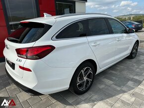 Hyundai i30 CW 1.6 CRDi Family, v Záruke, Pôvodný lak, SR - 5