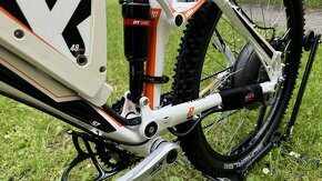 Celoodpruzeny elektrobicykel KTM eLycan - 5