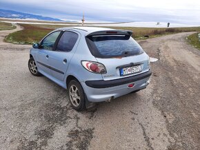 Peugeot 206 - 5