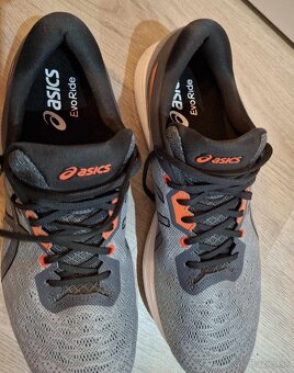 predam bezecke tenisky ASICS EVORIDE Flytefoam - 5