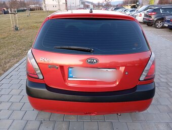 Kia Rio Sporty 1.4 benzín 16v 71kw rok 2008 - 5