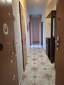 Predám 2 iz. byt s balkónom (57 m2), ul. Rožňavská, RS - 5