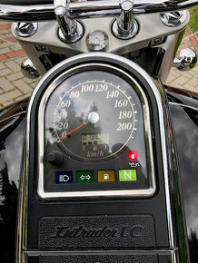 Suzuki Intruder VL 1500 LC - 5