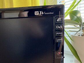 Monitor LG 22” s TV tunerom - 5