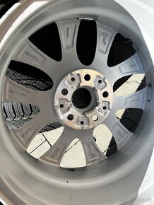 5x112 R17 7,5J ET54 Audi + 225/45 R17 zimné (2024) - 5