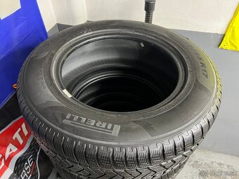 Zimne pneumatiky 235/65 r17 pirelli scorpion - 5