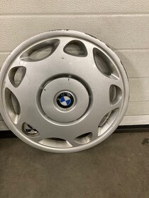 BMW puklice 15" - 5