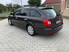 Predám Škoda Superb Combi II 1.6 TDI r.v2012 77kw GreenLine - 5