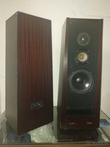 Grundig fine Arts  two - 5