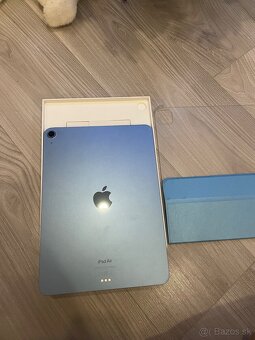 Predám IPad Air model 2020 64GB super stav - 5