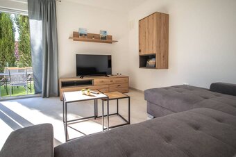 CHORVÁTSKO - Apartmán so záhradou a výhľadom na more - PRIVL - 5