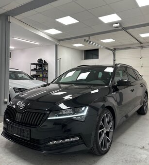 Skoda Superb Sportline 2.0TDI 147Kw 4x4 Black Packet/Matrix - 5