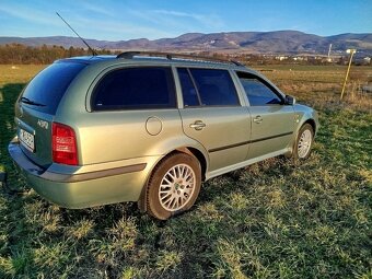 Predám škoda octavia combi - 5