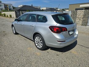 Opel Astra J 1.7CDTI - 5