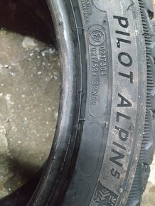 225/45 R18 - 5