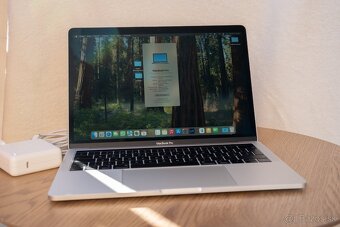 MacBook Pro APPLE 13" 2018. I5 8GB SSD512 + obal - 5