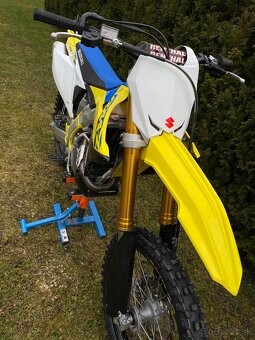 Suzuki RMZ 250 - 5