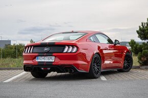 Ford GT Mustang Fastback 5.0 Ti-VCT V8 - 5