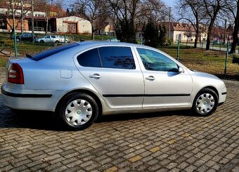 ŠKODA OCTAVIA 2.0 TDI 103KW ELEGANCE - 5