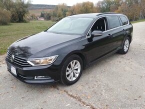 VW Passat Variant - 5