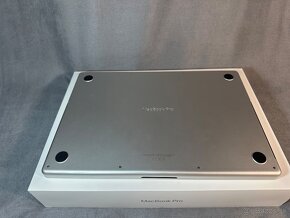 Apple MacBook Pro M1 16palcov - 5