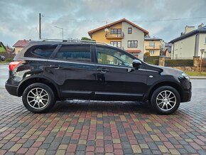 Nissan Qashqai +2 1.6 16V 7miest facelift - 5