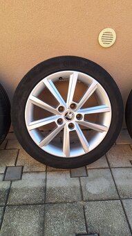 Elektrony Skoda Octavia 5x112 r17 a pneumatiky 225/45 - 5