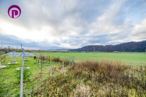 Pozemok 5742m2, Pov.Podhradie, pri kúpalisku Podhradské more - 5