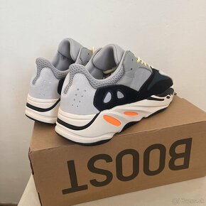 Yeezy Boost 700 Waverunner 46 - 5