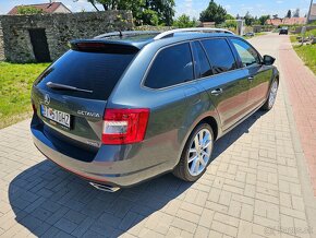 ŠKODA OCTAVIA III 2.0 TDI RS DSG COMBI - 5