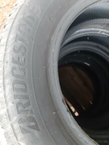 Pneumatiky Bridgestone Blizzak 215/65 R16 - 5