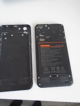 Motorola Razr 2 V 8 - 5