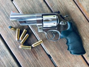 Revolver Smith&Wesson .44 Magnum - 5