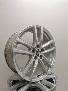 VW Touareg,Tiguan, Sharan 7Jx18 ET22 5x112 - 5