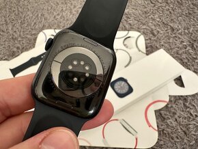 Apple Watch 8, 45mm - 5