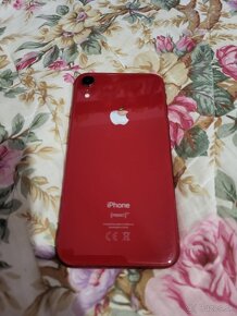 Predám iPhone Xr 128GB - 5