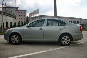 Škoda Octavia / - 5