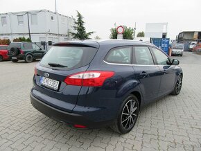 Ford Focus Kombi 1.6 - 5