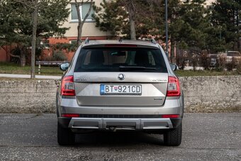 Škoda Octavia Kombi SCOUT 2.0 TDI DSG 4x4 - 5