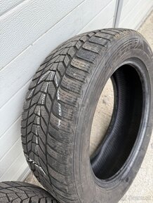 Zimne HANKOOK 235/55 R18 - 5